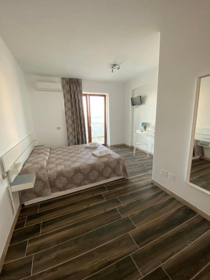 Manfredi Sea Room Vieste Dış mekan fotoğraf