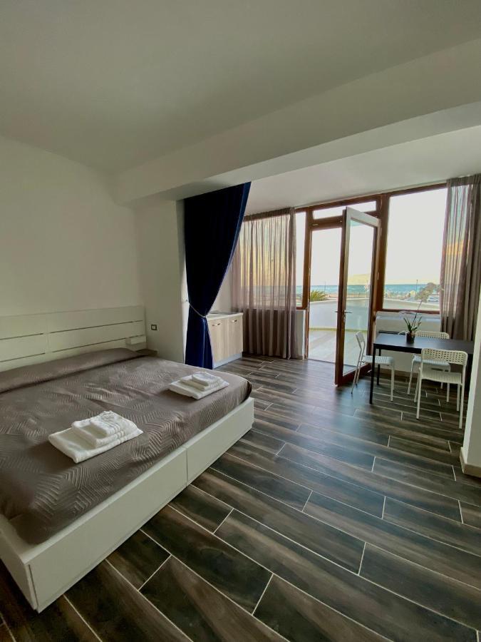 Manfredi Sea Room Vieste Dış mekan fotoğraf